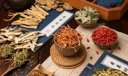 丘疹荨麻疹的有效治疗方法-【丘疹型荨麻疹】丘疹荨麻疹最快治疗方法 - 丘疹荨麻疹症不能吃哪些食物网