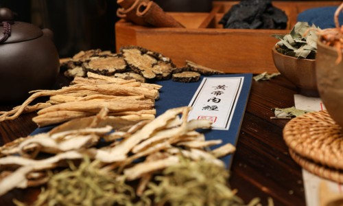 丘疹荨麻疹的有效治疗方法-【丘疹型荨麻疹】丘疹荨麻疹最快治疗方法 - 丘疹荨麻疹症不能吃哪些食物网
